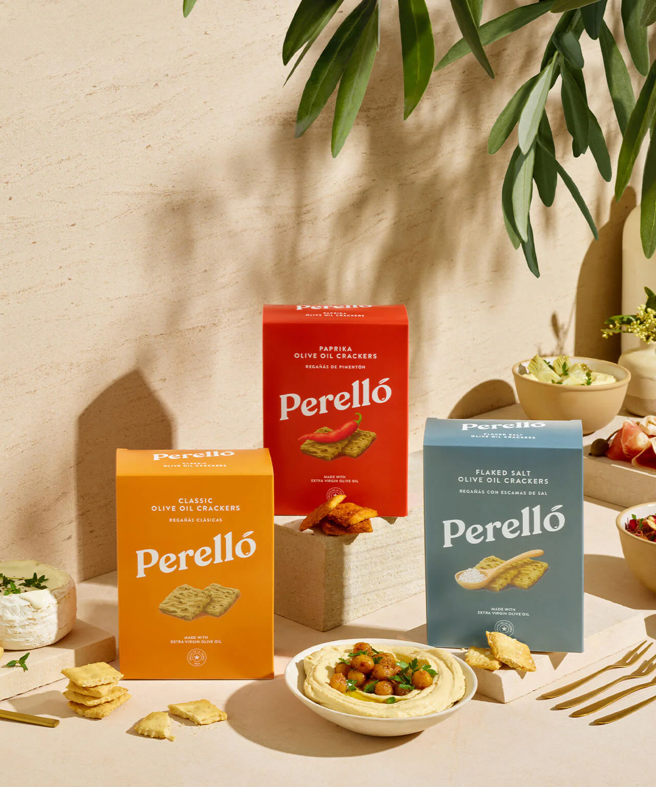Perello Paprika Olive Oil Crackers 150g - Image 3